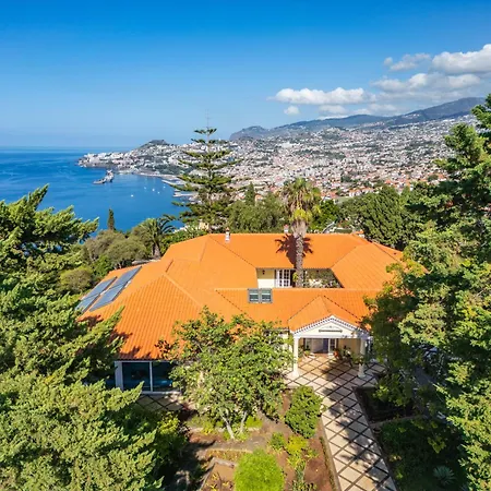Willa Private Oceanfront Deluxe Pico 360 Views Funchal (Madeira)
